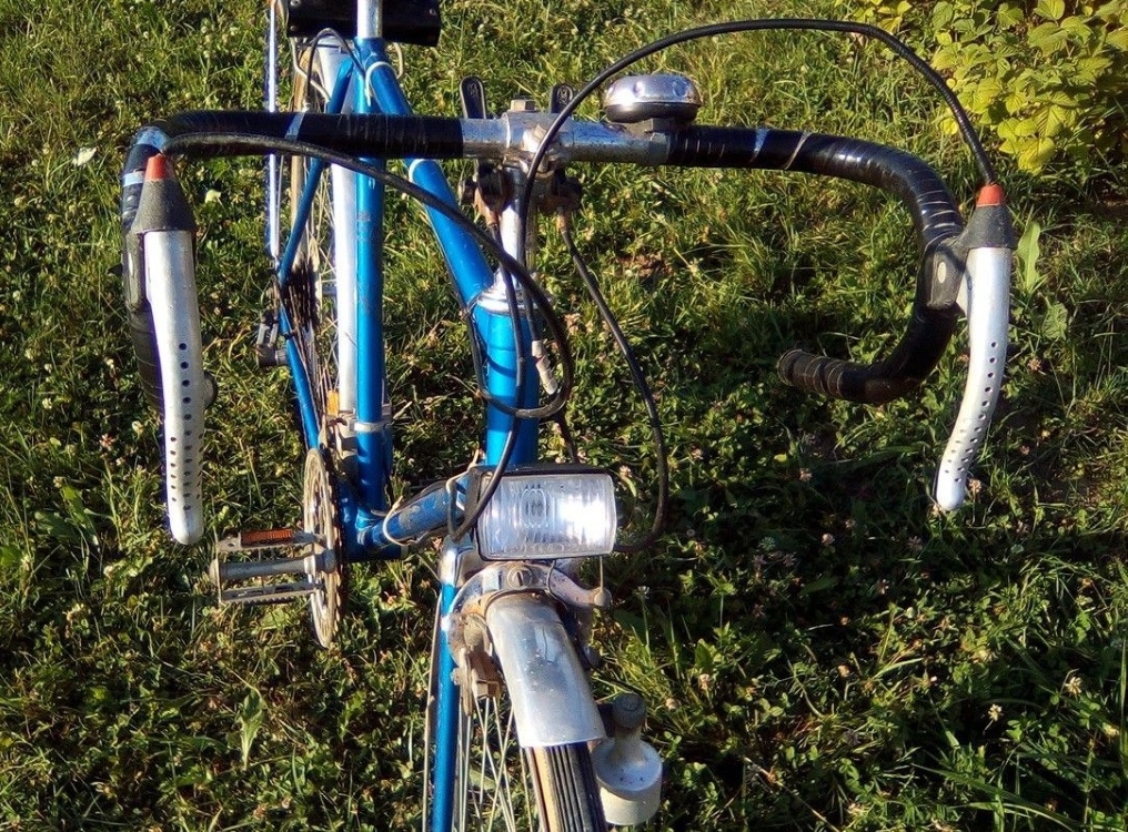 Drumski ili cestovni bicikl