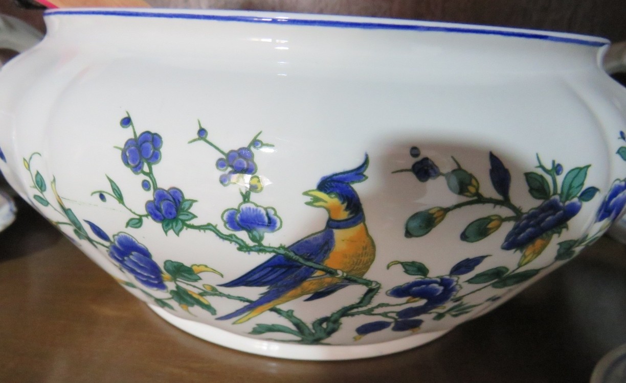 Oslikana keramička posuda